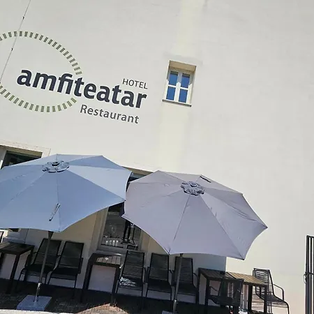 Amfiteatar Отель 3*