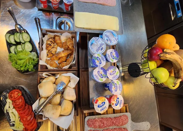 Amfiteatar Готель 3*