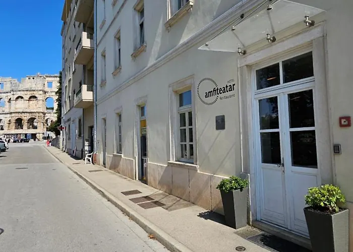 Amfiteatar Hotel Pola