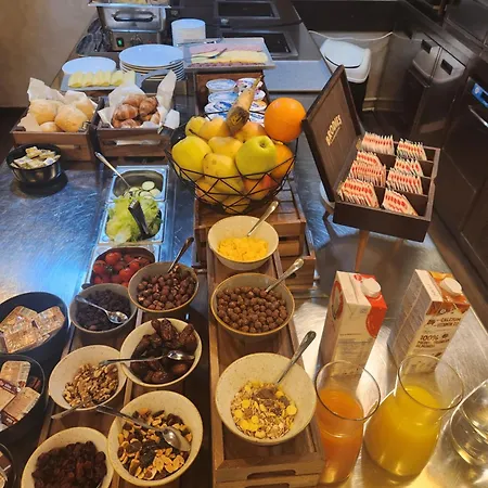 アンフィテアター ホテル