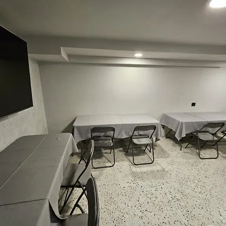 アンフィテアター