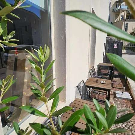 アンフィテアター ホテル