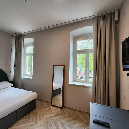 Hotel Hotel Amfiteatar