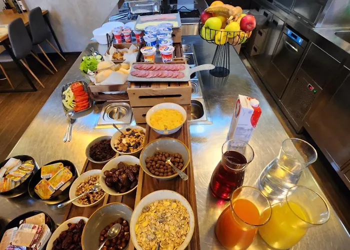 Готель Amfiteatar Пула