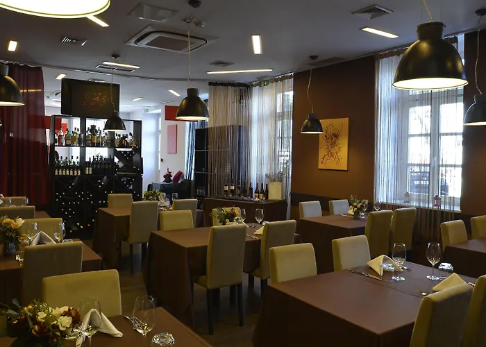 阿姆费提塔酒店 酒店